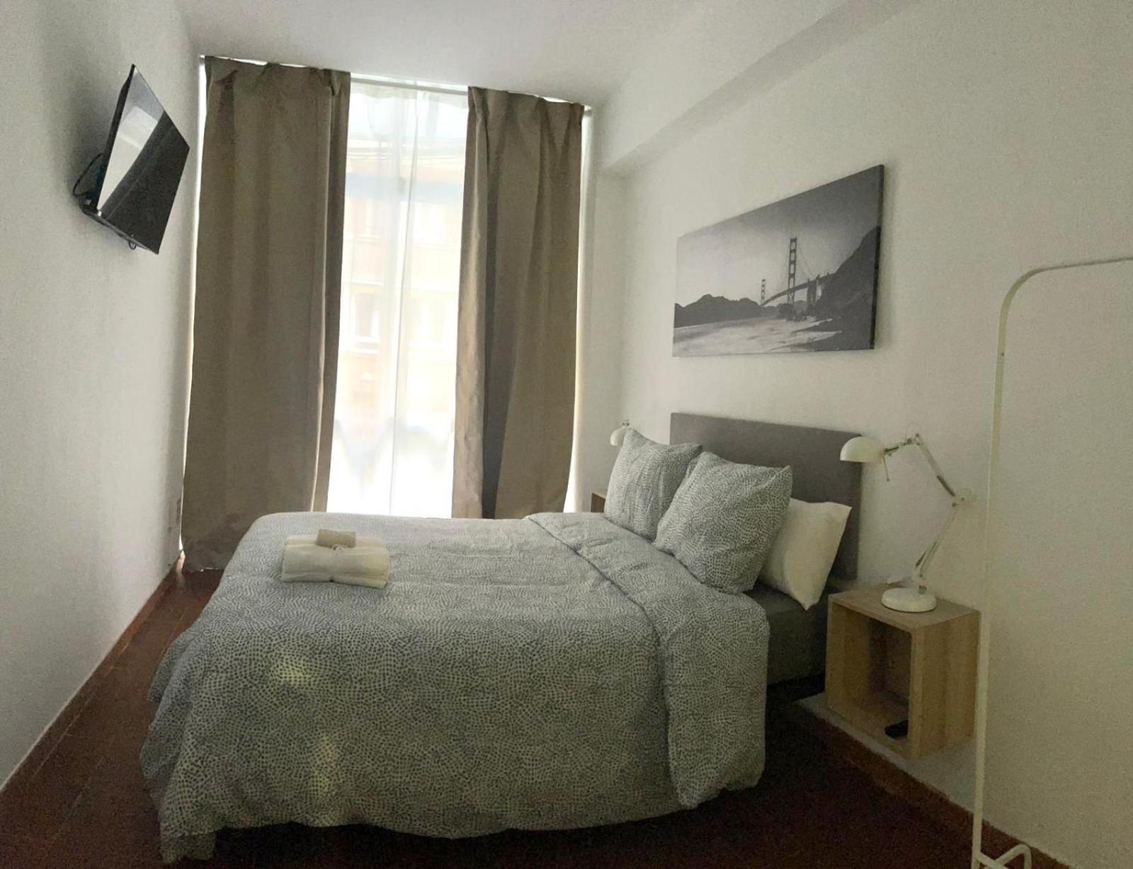 Rooms Caceres มาดริด ภายนอก รูปภาพ