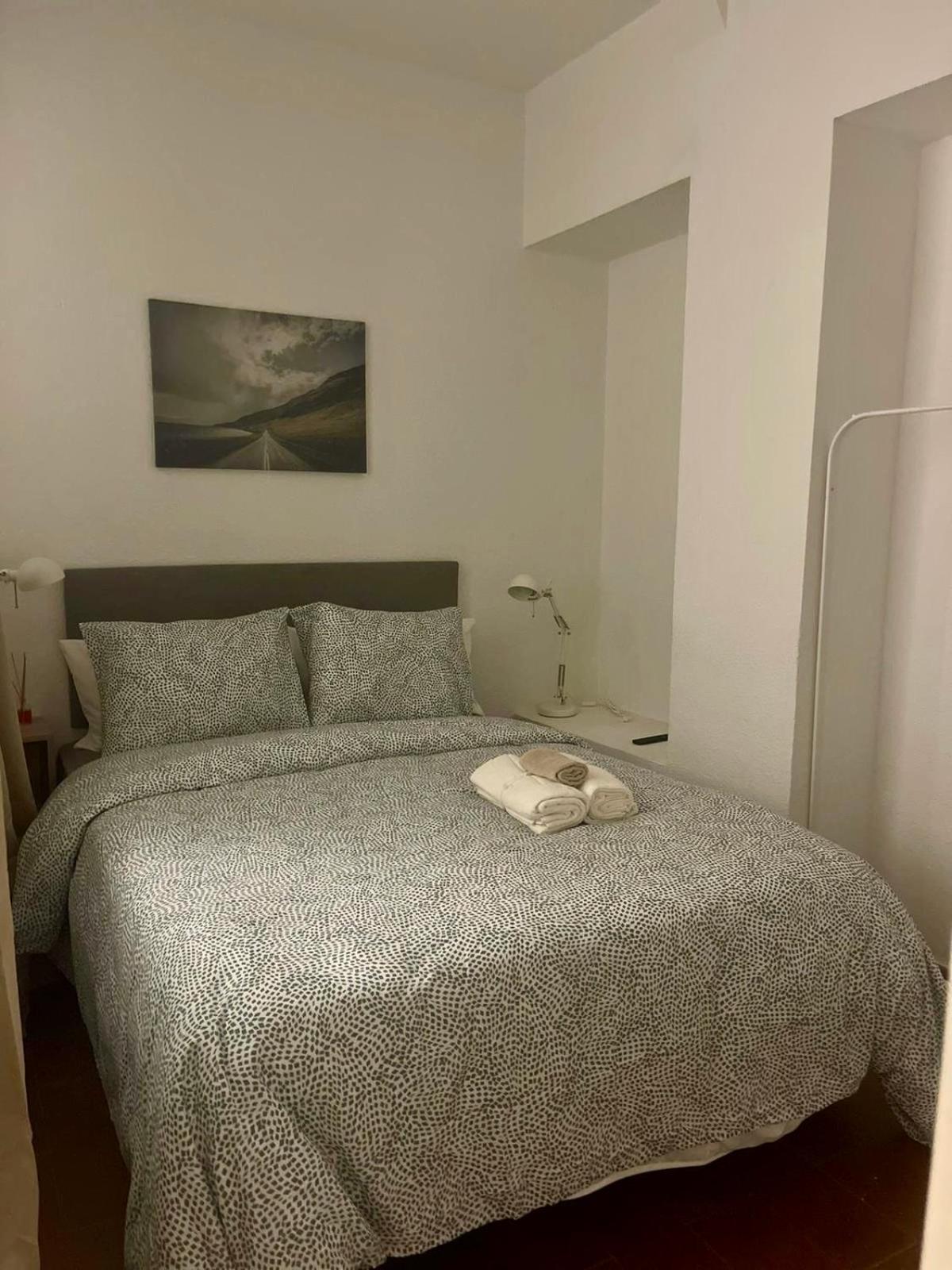Rooms Caceres มาดริด ภายนอก รูปภาพ